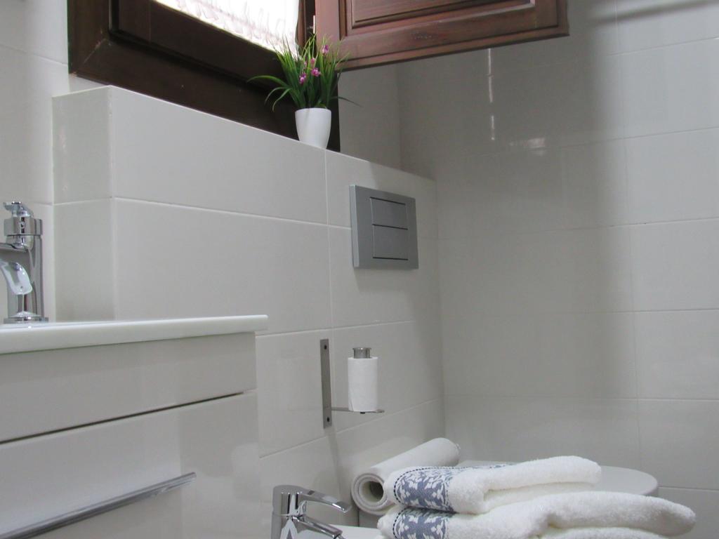 Apartamentos Iliberis Γρανάδα Δωμάτιο φωτογραφία