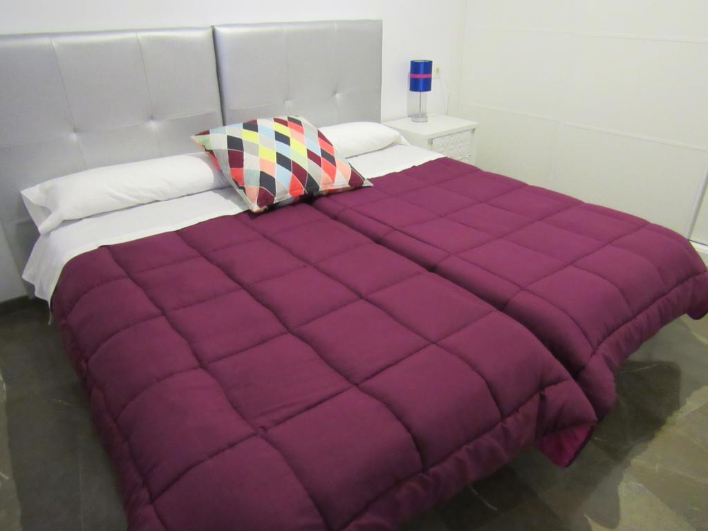 Apartamentos Iliberis Γρανάδα Εξωτερικό φωτογραφία