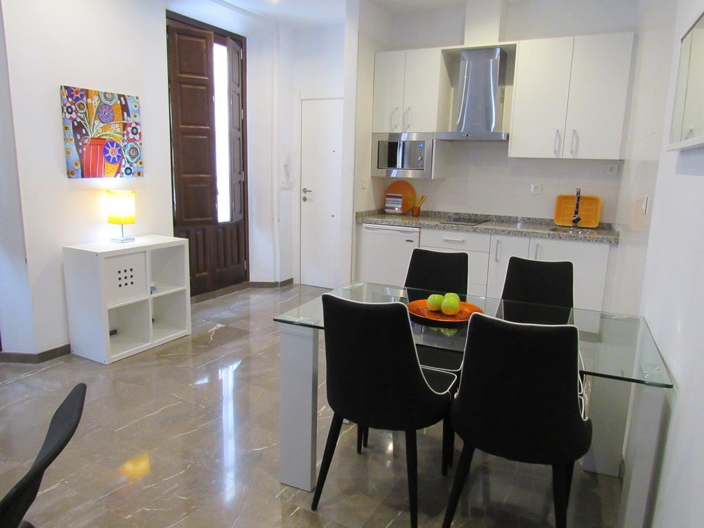 Apartamentos Iliberis Γρανάδα Δωμάτιο φωτογραφία